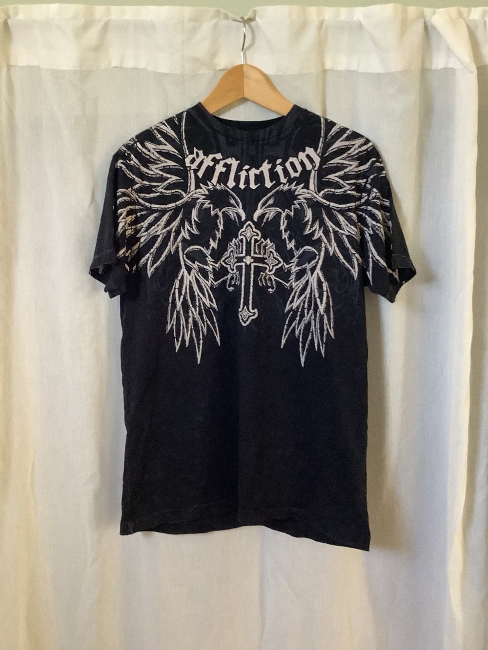 Affliction black medium tshirt
